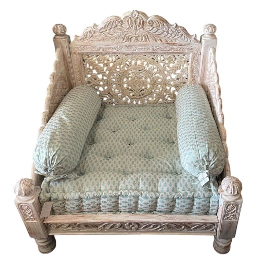 Lotus Mandala Love Seat, Cream.