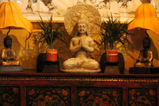 statue of buddha